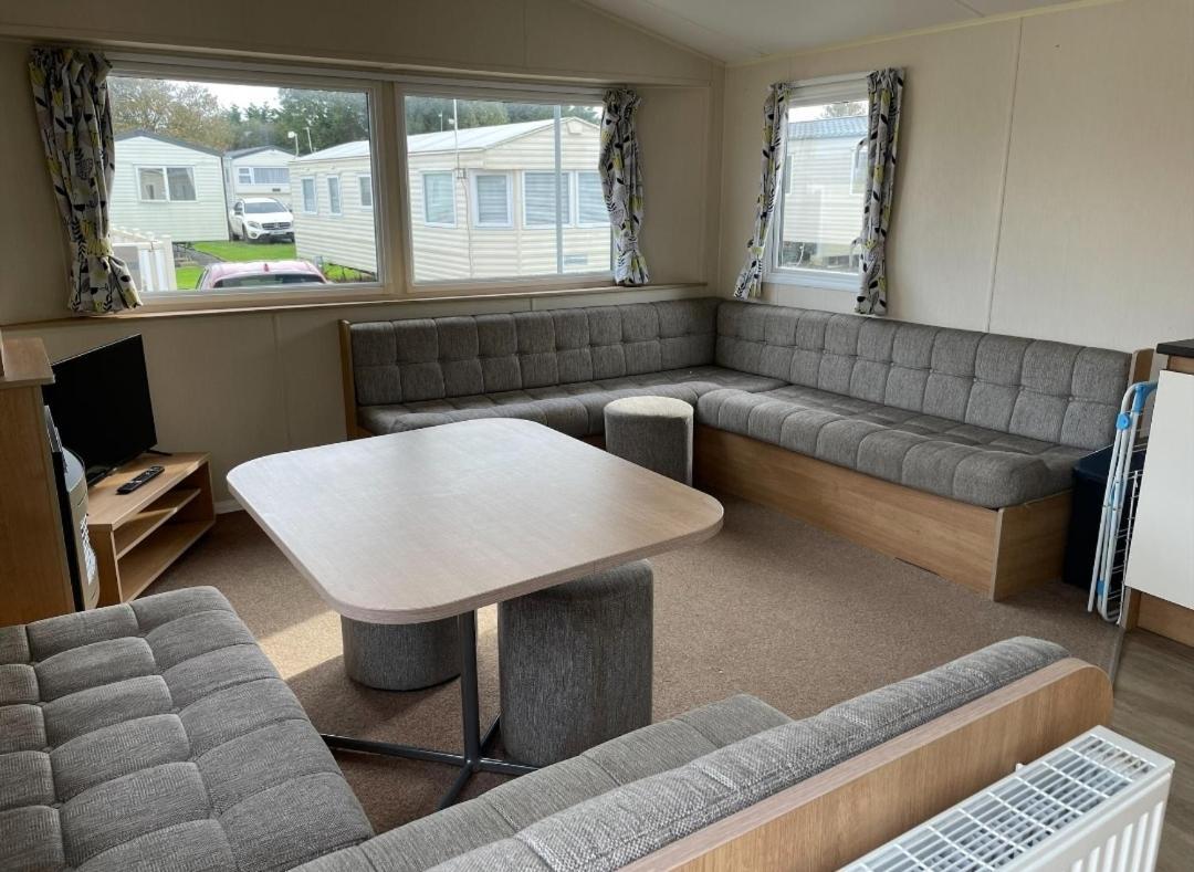Sycamores Caravan Helston Bagian luar foto